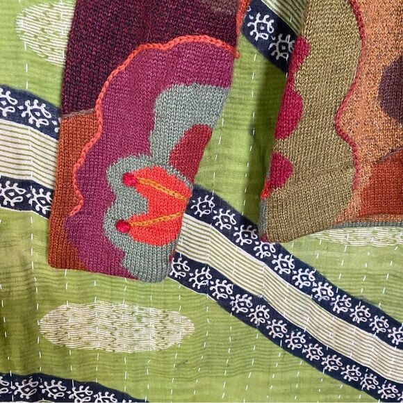 NWOT Tabask Maroon/ Multicolored Floral Alpaca Sweater Size Small - Picture 5 of 16